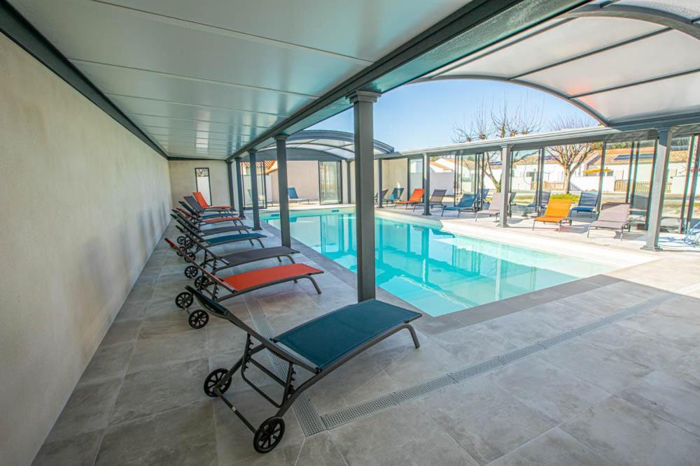 La Corvette Maison Avec Piscine/Parking/Wifi/Plages 5Kms Ле-Мат Экстерьер фото