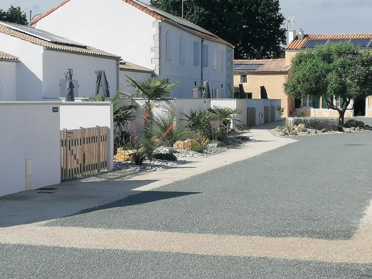 La Corvette Maison Avec Piscine/Parking/Wifi/Plages 5Kms Ле-Мат Экстерьер фото